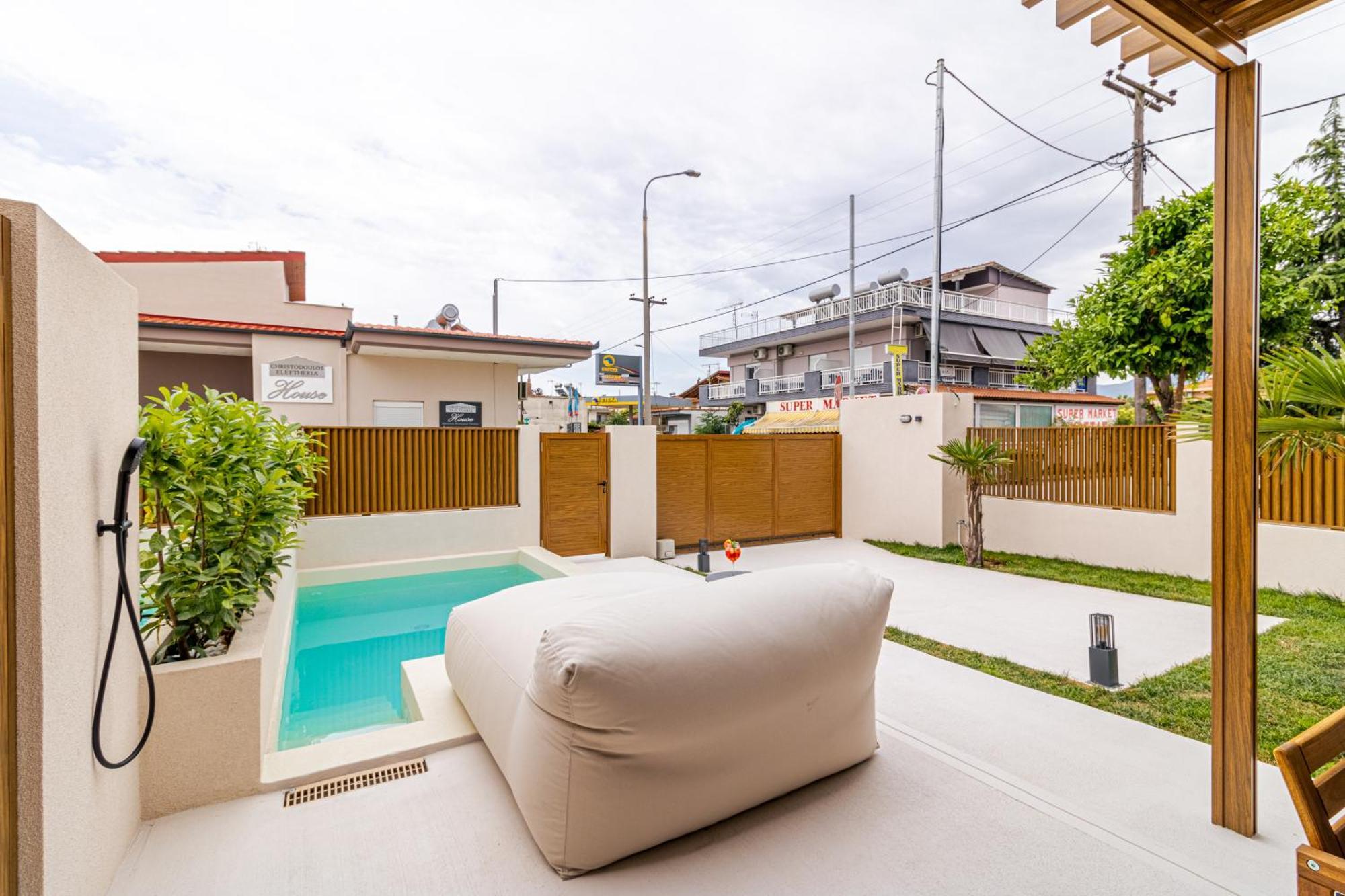 Adorno Private Suites Only Adults & Kids 12 Plus Vrasná Exteriér fotografie